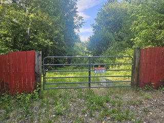 1800 E 39TH St, Vancouver, WA 98663