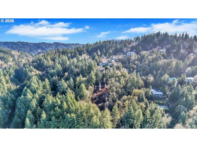 875 Nw SKYLINE Blvd, Portland, OR 97229