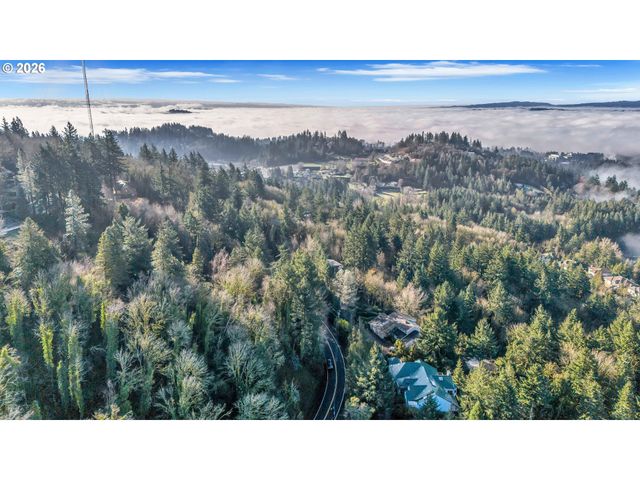 875 Nw SKYLINE Blvd, Portland, OR 97229