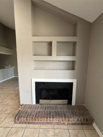 5750 Phoenix Drive 24, Dallas, TX 75231