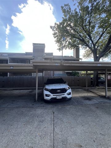 5750 Phoenix Drive 24, Dallas, TX 75231