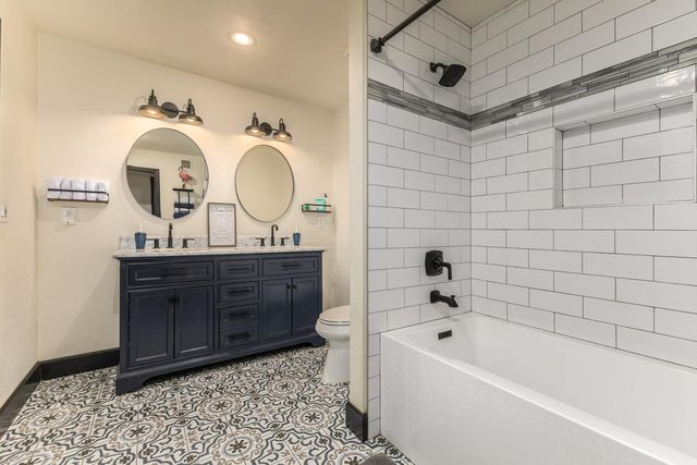 617 E Ellis Drive, Tempe, AZ 85282