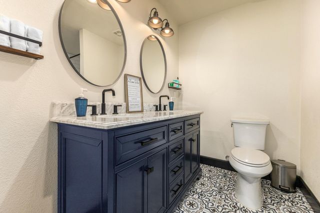 617 E Ellis Drive, Tempe, AZ 85282