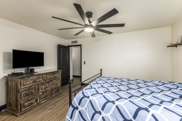 617 E Ellis Drive, Tempe, AZ 85282