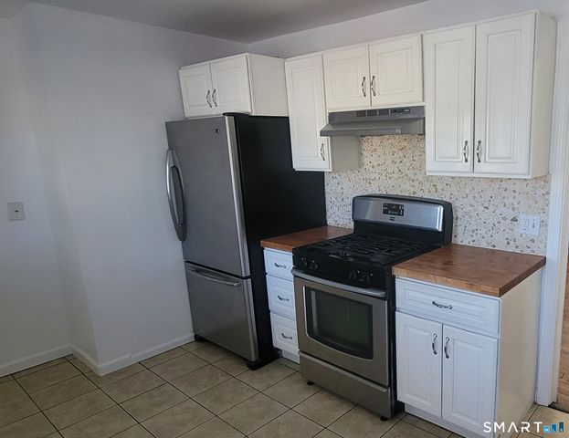 321 Evers Street, Bridgeport, CT 06610