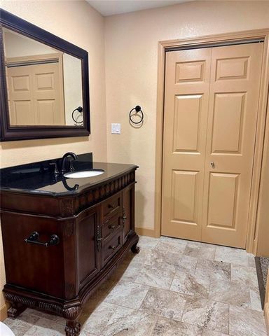 110 S 8th Street, Burlington, KS 66839