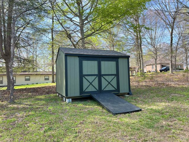 56 Lily Creek Court, Jamestown, KY 42629