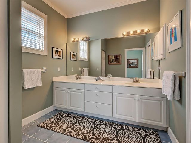 16 GULF MANOR DRIVE, Venice, FL 34285