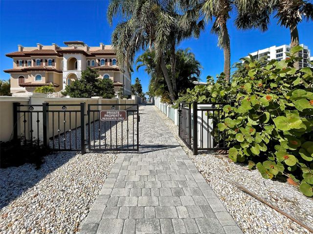 16 GULF MANOR DRIVE, Venice, FL 34285