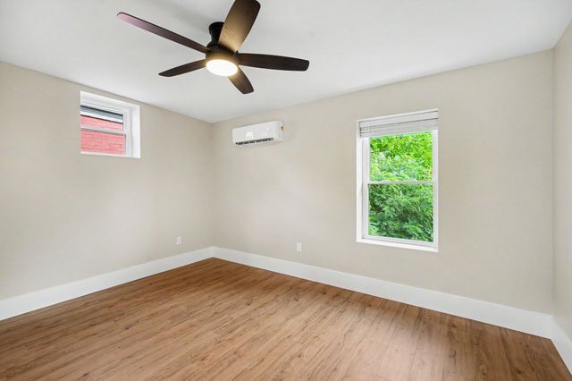 218 W 5th Street, Covington, KY 41011