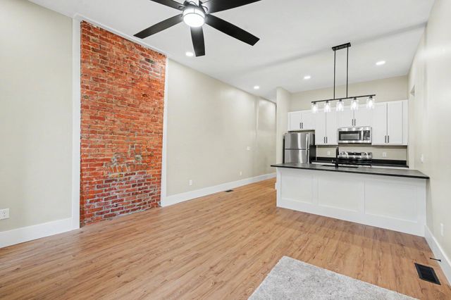 218 W 5th Street, Covington, KY 41011