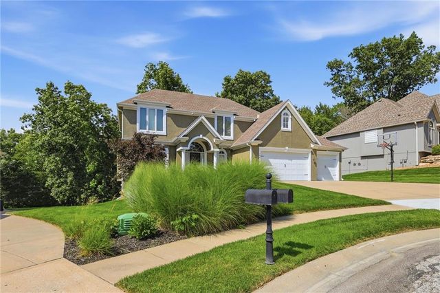 14440 NW 64th Terrace, Parkville, MO 64152