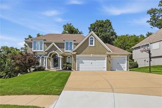 14440 NW 64th Terrace, Parkville, MO 64152