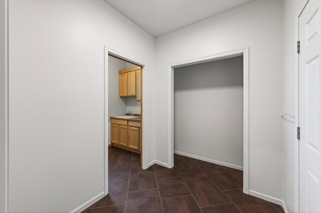 11374 Balsam Way, Woodbury, MN 55129