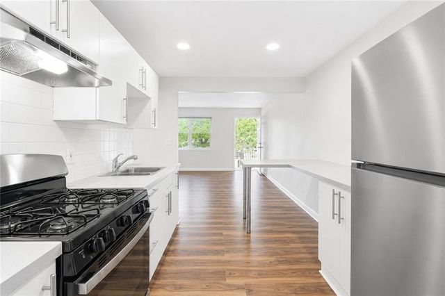3193 E Point Street 4, Atlanta, GA 30344