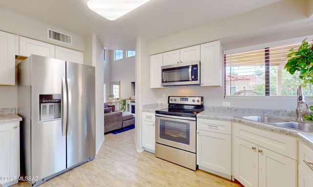 6161 N Integrity Drive, Tucson, AZ 85704