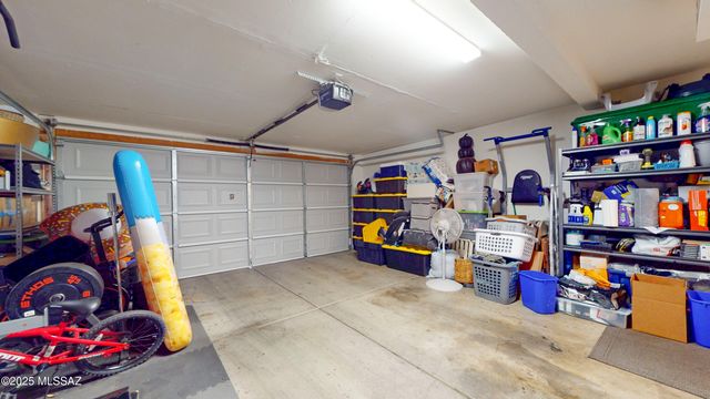 6161 N Integrity Drive, Tucson, AZ 85704