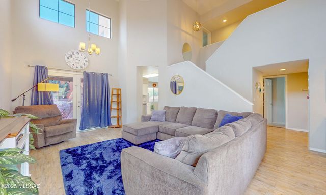 6161 N Integrity Drive, Tucson, AZ 85704