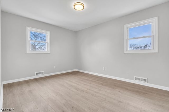 525 Trinity St, Plainfield City, NJ 07063