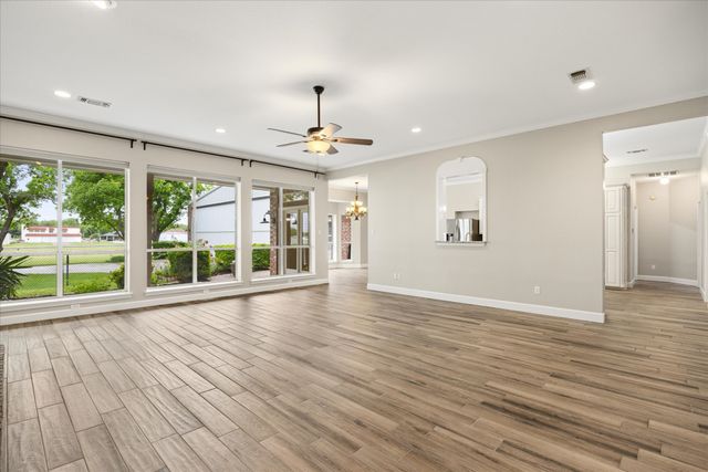 9616 Air Park Drive, Granbury, TX 76049
