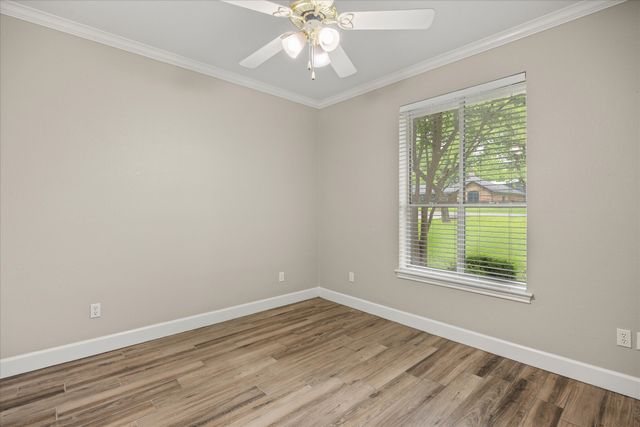 9616 Air Park Drive, Granbury, TX 76049