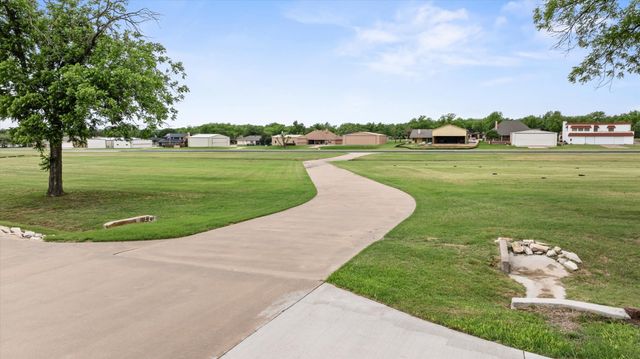 9616 Air Park Drive, Granbury, TX 76049