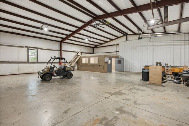 9616 Air Park Drive, Granbury, TX 76049