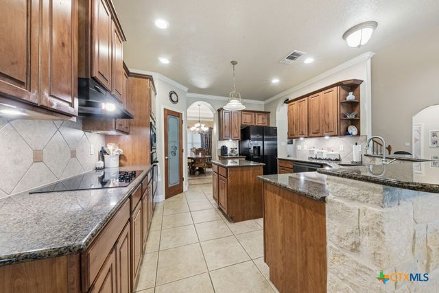 1511 Mount Bear, Canyon Lake, TX 78133