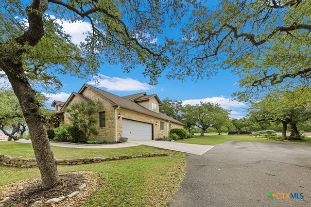 1511 Mount Bear, Canyon Lake, TX 78133