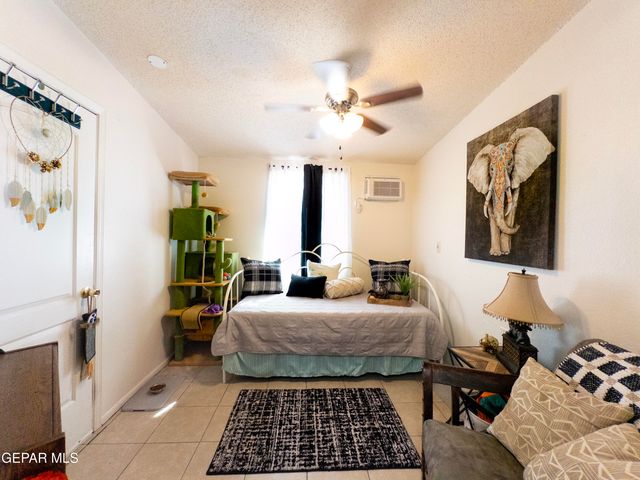 10745 GEMSTONE Street, El Paso, TX 79924