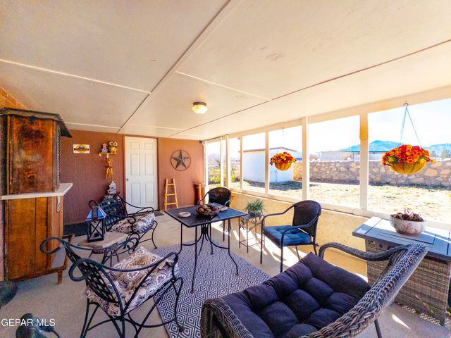 10745 GEMSTONE Street, El Paso, TX 79924