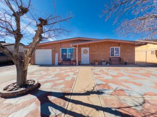 10745 GEMSTONE Street, El Paso, TX 79924