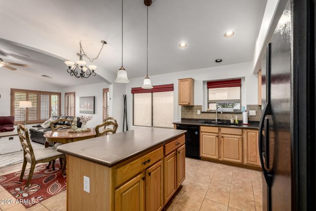 935 W GASCON Road, San Tan Valley, AZ 85143