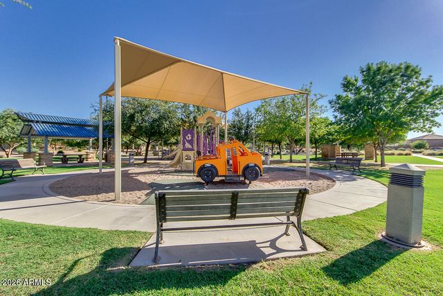 935 W GASCON Road, San Tan Valley, AZ 85143