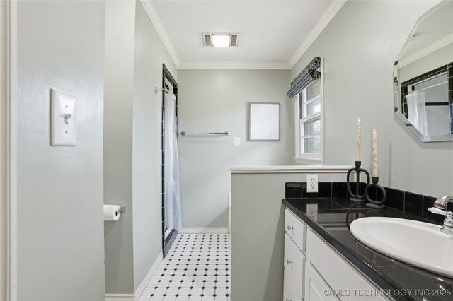 3464 S Gary Place, Tulsa, OK 74105