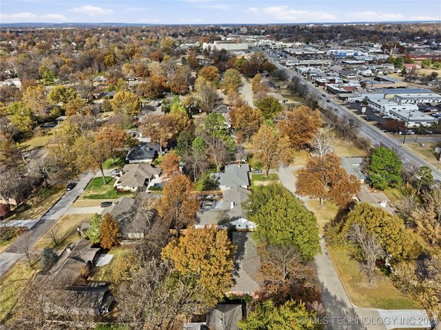 3464 S Gary Place, Tulsa, OK 74105