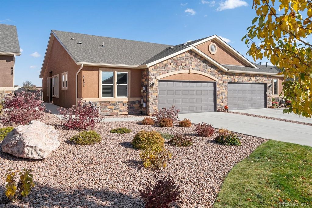 8197 Mockorange Heights, Colorado Springs, CO 80908