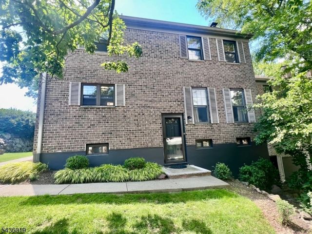 181 Long Hill Rd A7, Little Falls Twp., NJ 07424