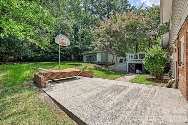 2308 Knickerbocker Drive, Charlotte, NC 28212
