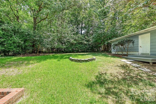2308 Knickerbocker Drive, Charlotte, NC 28212