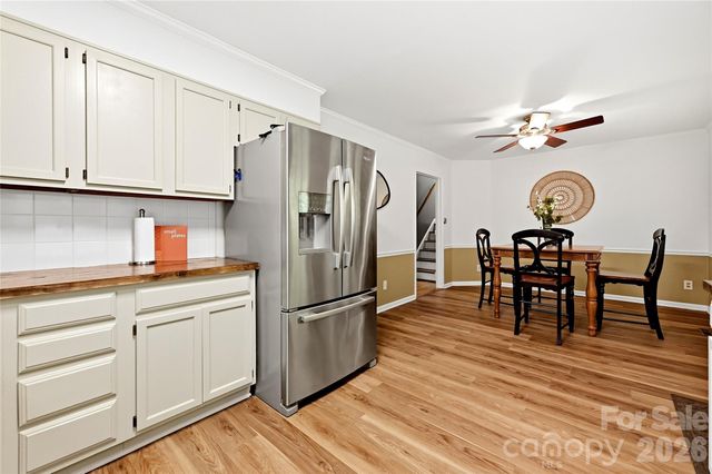 2308 Knickerbocker Drive, Charlotte, NC 28212