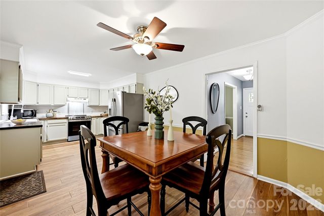 2308 Knickerbocker Drive, Charlotte, NC 28212