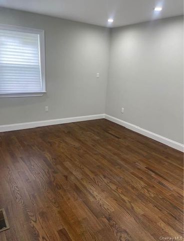 14347 229th Street 2FL, Springfield Gardens, NY 11413