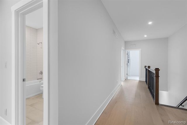 106 Apaloosa, Northville, MI 48167