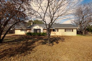 128 Lariat Trail, Ovilla, TX 75154