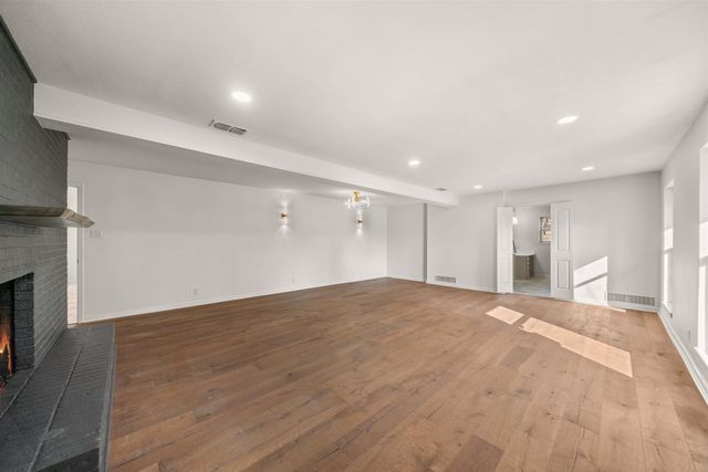 3829 Cloverdale, Tyler, TX 75701