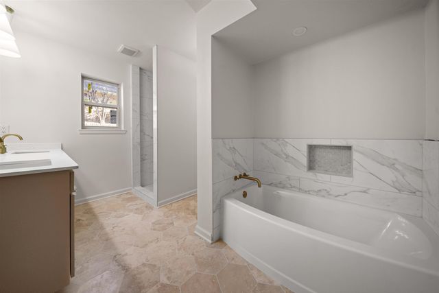 3829 Cloverdale, Tyler, TX 75701