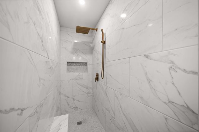 3829 Cloverdale, Tyler, TX 75701