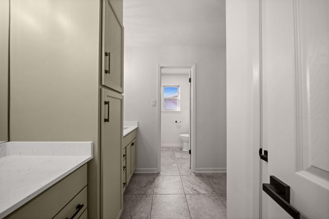 3829 Cloverdale, Tyler, TX 75701