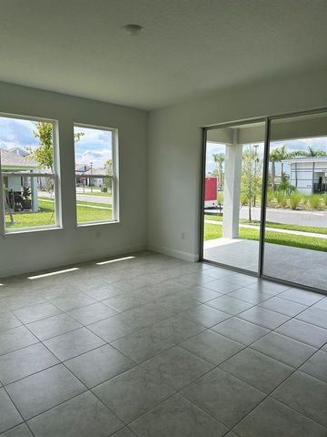 19044 BLUELEAF STREET, Orlando, FL 32827